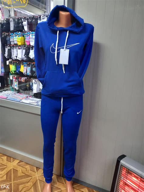 zenske nike trenerke